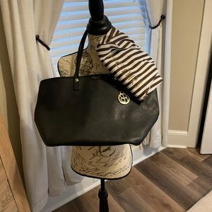 Henri Bendel large tote